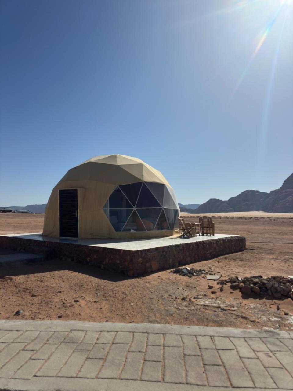 Star Magic Camp Hotel Wadi Rum Bagian luar foto